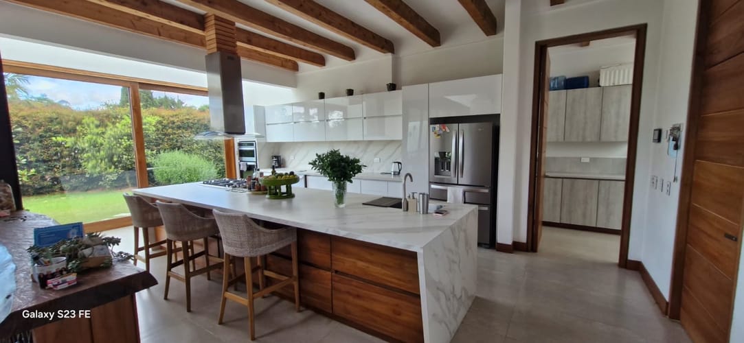 Finca en venta en El Porvenir, Rionegro, 580 m² · foto 2 de 24