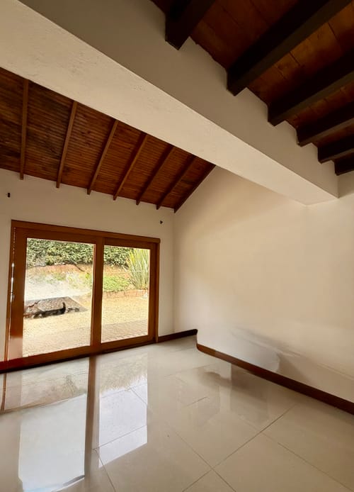 Casa de 4 alcobas en venta en La Clara, Guarne, 250 m² · foto 5 de 24