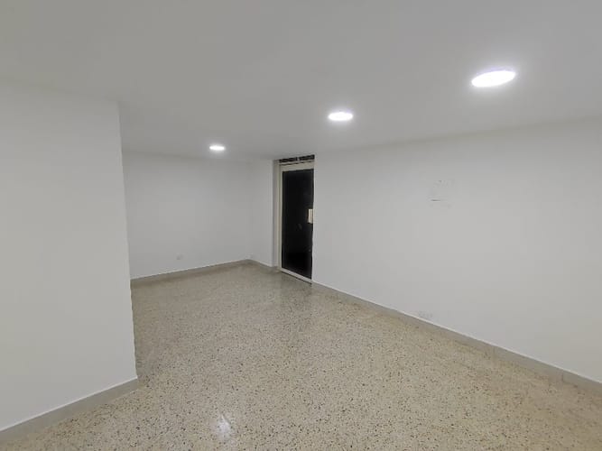 Local en venta en La Candelaria, Medellín, 74 m² · foto 10 de 20