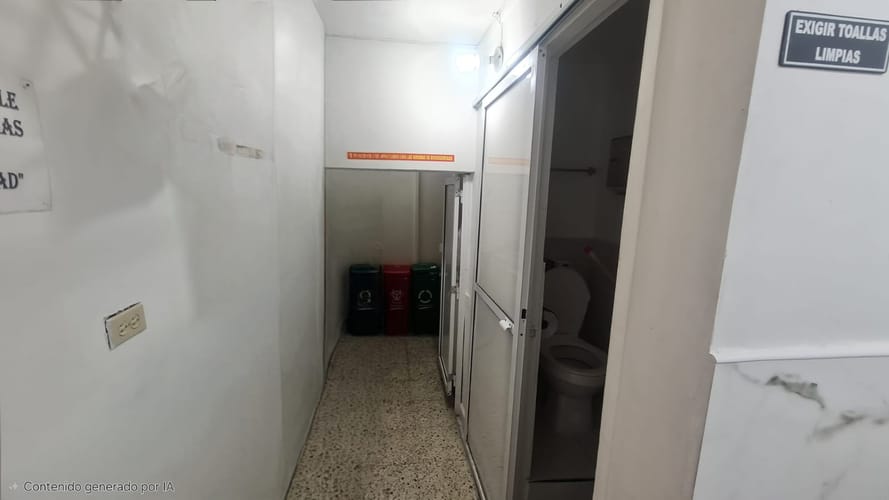 Local en venta en La Candelaria, Medellín, 74 m² · foto 12 de 20