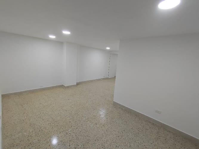 Local en venta en La Candelaria, Medellín, 74 m² · foto 18 de 20