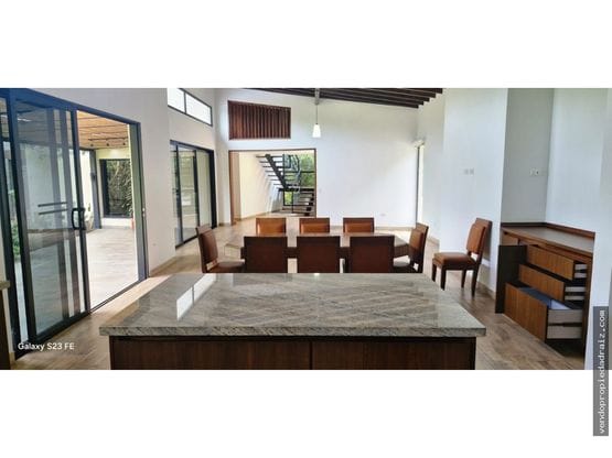 Finca en venta en El Carmen De Viboral, El Carmen de Viboral, 300 m² · foto 4 de 24