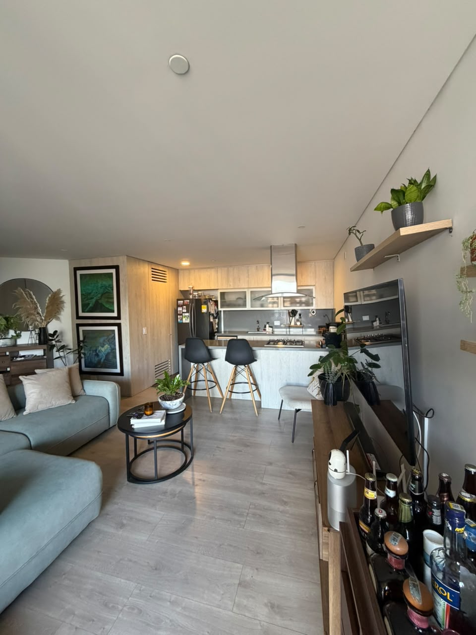 Apartamento en arriendo en El Poblado, Medellín · foto 2 de 24