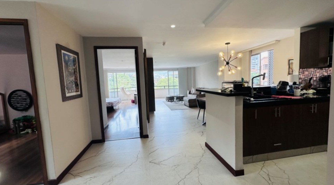 Apartamento en venta en Zuñiga, Envigado · foto 7 de 14