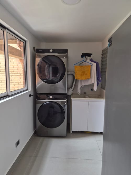 Apartamento en venta en El Poblado, Medellín · foto 3 de 7