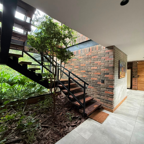 Casa de 3 alcobas en arriendo en El Capiro, Rionegro, 400 m² · foto 3 de 24