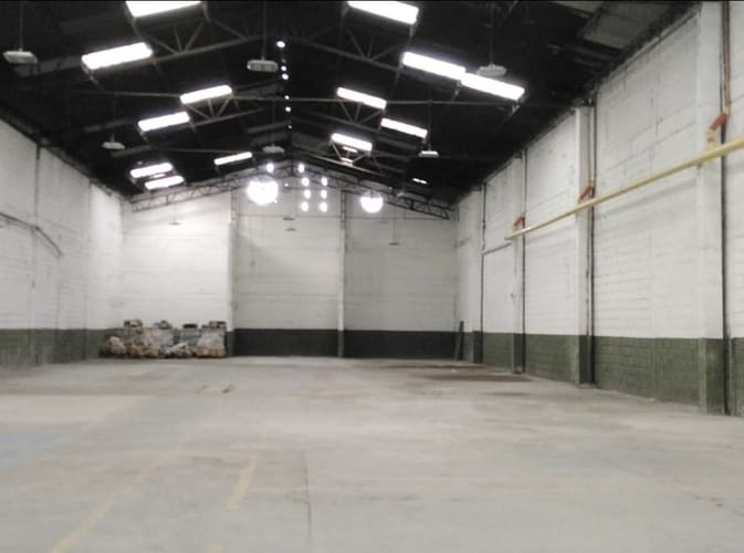 Bodega en arriendo en Zona Industrial No. 1, Itagüí, 2100 m² · foto 5 de 5