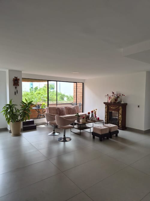 Apartamento en venta en El Poblado, Medellín · foto 7 de 7