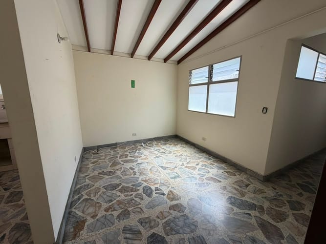 Casa de 3 alcobas en venta en Laureles, Medellín, 97 m² · foto 6 de 20