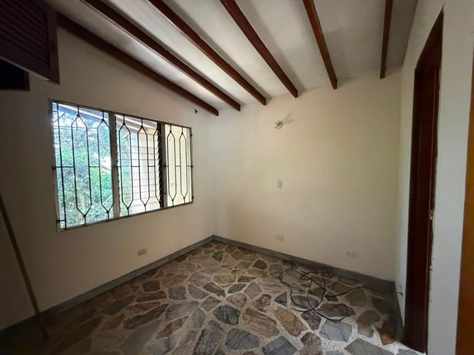 Casa de 3 alcobas en venta en Laureles, Medellín, 97 m² · foto 8 de 20