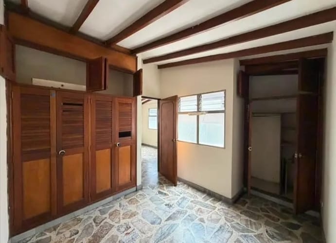 Casa de 3 alcobas en venta en Laureles, Medellín, 97 m² · foto 16 de 20