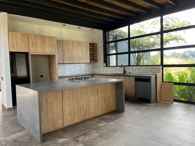 Casa de 3 alcobas en venta en El Retiro, 430 m² · foto 3 de 24