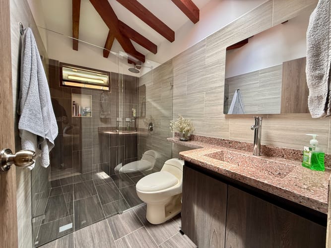 Finca en venta en Aldana, El Carmen de Viboral, 160 m² · foto 14 de 19