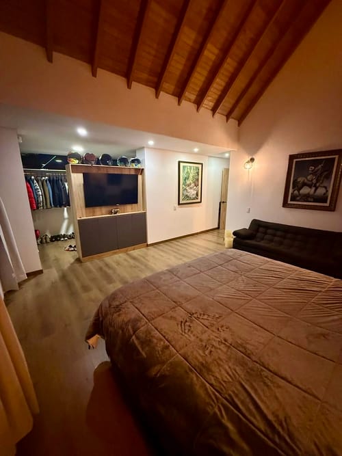 Casa de 5 alcobas en venta en Pantanillo, El Retiro, 320 m² · foto 7 de 13