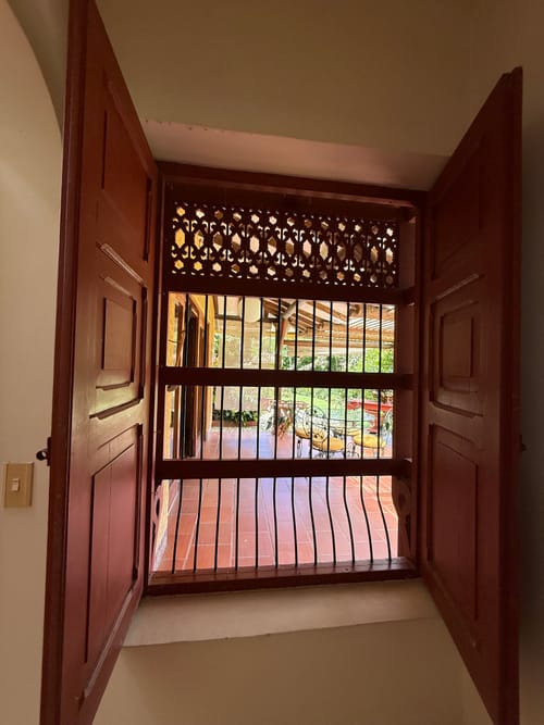 Casa de 5 alcobas en venta en El Higueron, Rionegro, 300 m² · foto 9 de 14