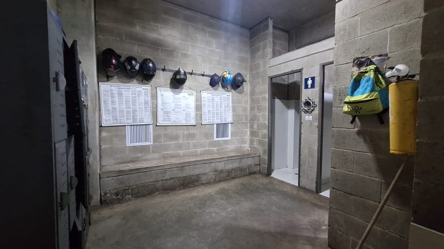 Bodega en venta en Copacabana, 811 m² · foto 9 de 24