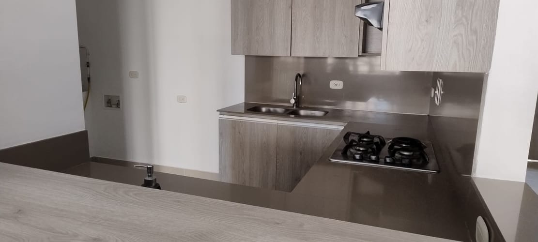 Apartamento de 2 alcobas en venta en San Pedro, Cali, 116 m² · foto 3 de 10