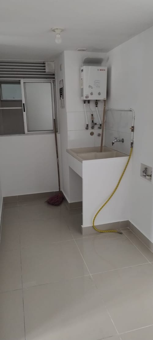 Apartamento de 2 alcobas en venta en San Pedro, Cali, 116 m² · foto 5 de 10