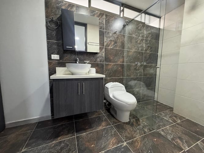 Apartamento en venta en La Castellana, Medellín · foto 10 de 18