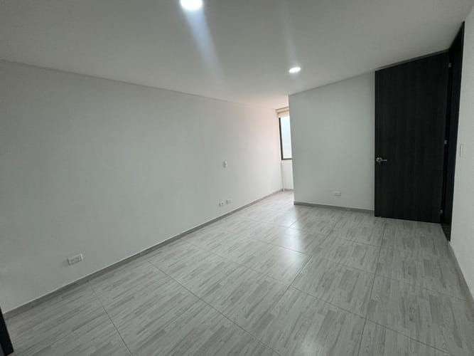 Apartamento en venta en La Castellana, Medellín · foto 15 de 18