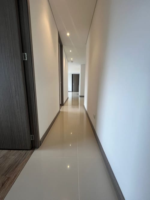 Apartamento de 3 alcobas en venta en Villa Carlota, Medellín, 121 m² · foto 3 de 24