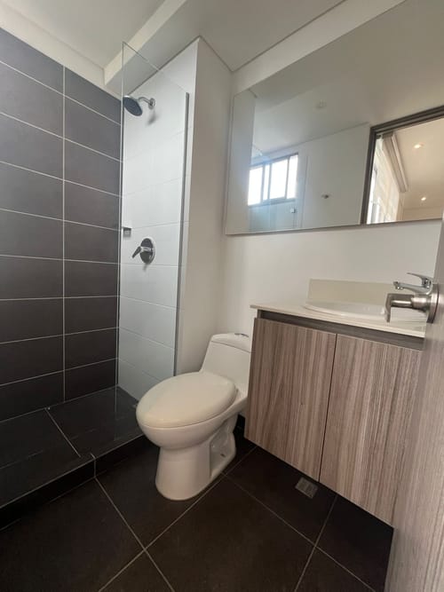 Apartamento de 3 alcobas en venta en Villa Carlota, Medellín, 121 m² · foto 8 de 24