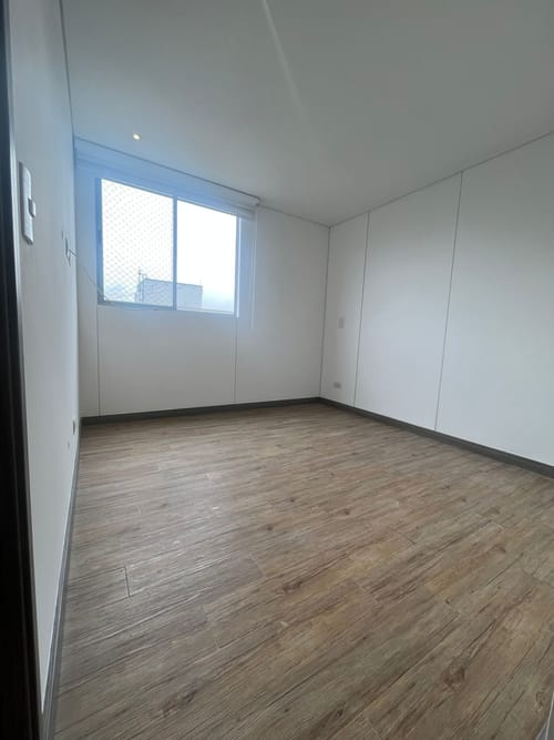 Apartamento de 3 alcobas en venta en Villa Carlota, Medellín, 121 m² · foto 16 de 24