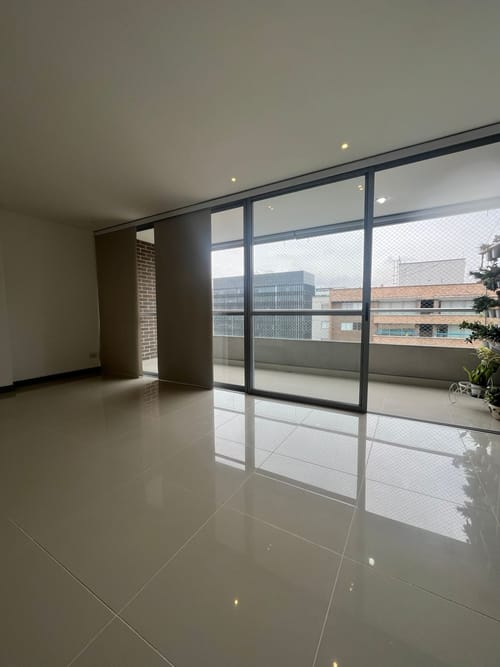 Apartamento de 3 alcobas en venta en Villa Carlota, Medellín, 121 m² · foto 22 de 24