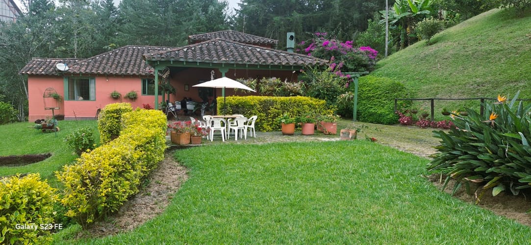 Finca en venta en El Porvenir, Rionegro, 230 m² · foto 2 de 24