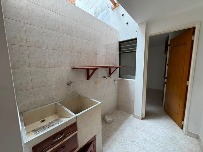 Apartamento de 3 alcobas en venta en El Carmen De Viboral, El Carmen de Viboral, 75 m² · foto 9 de 11