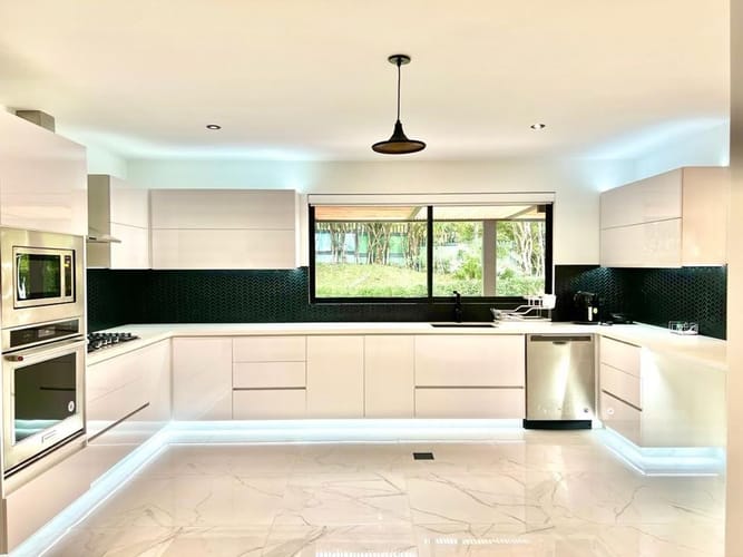 Casa de 6 alcobas en venta en El Tesoro, Medellín, 900 m² · foto 24 de 24