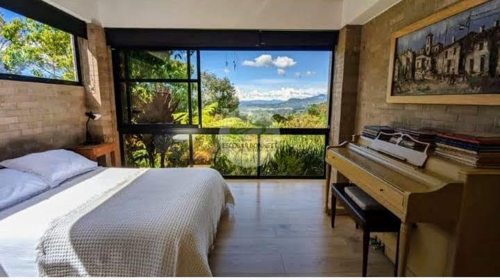 Casa de 3 alcobas en venta en La Ceja, 179 m² · foto 16 de 20