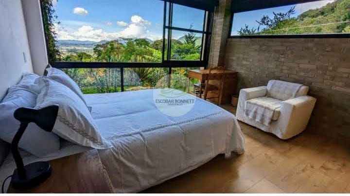 Casa de 3 alcobas en venta en La Ceja, 179 m² · foto 19 de 20