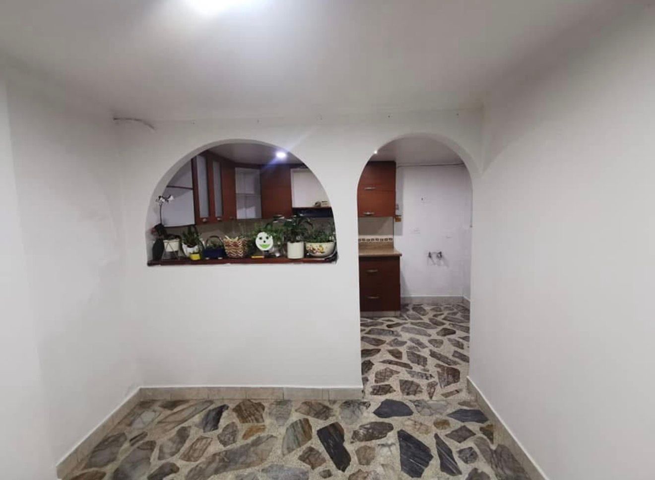 Apartamento en venta en La Almeria, Medellín · foto 5 de 13
