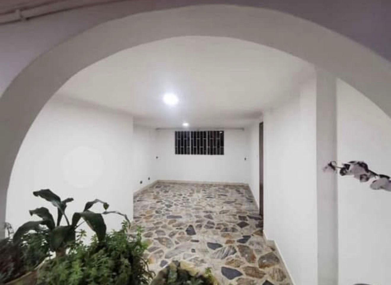 Apartamento en venta en La Almeria, Medellín · foto 8 de 13