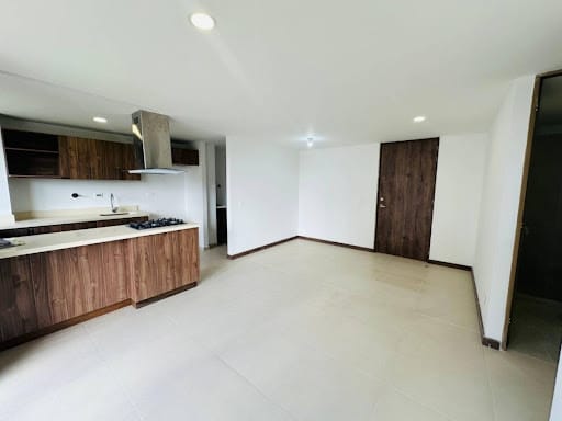 Apartamento de 3 alcobas en venta en El Porvenir, Rionegro, 83 m² · foto 3 de 16