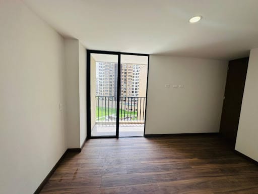 Apartamento de 3 alcobas en venta en El Porvenir, Rionegro, 83 m² · foto 6 de 16