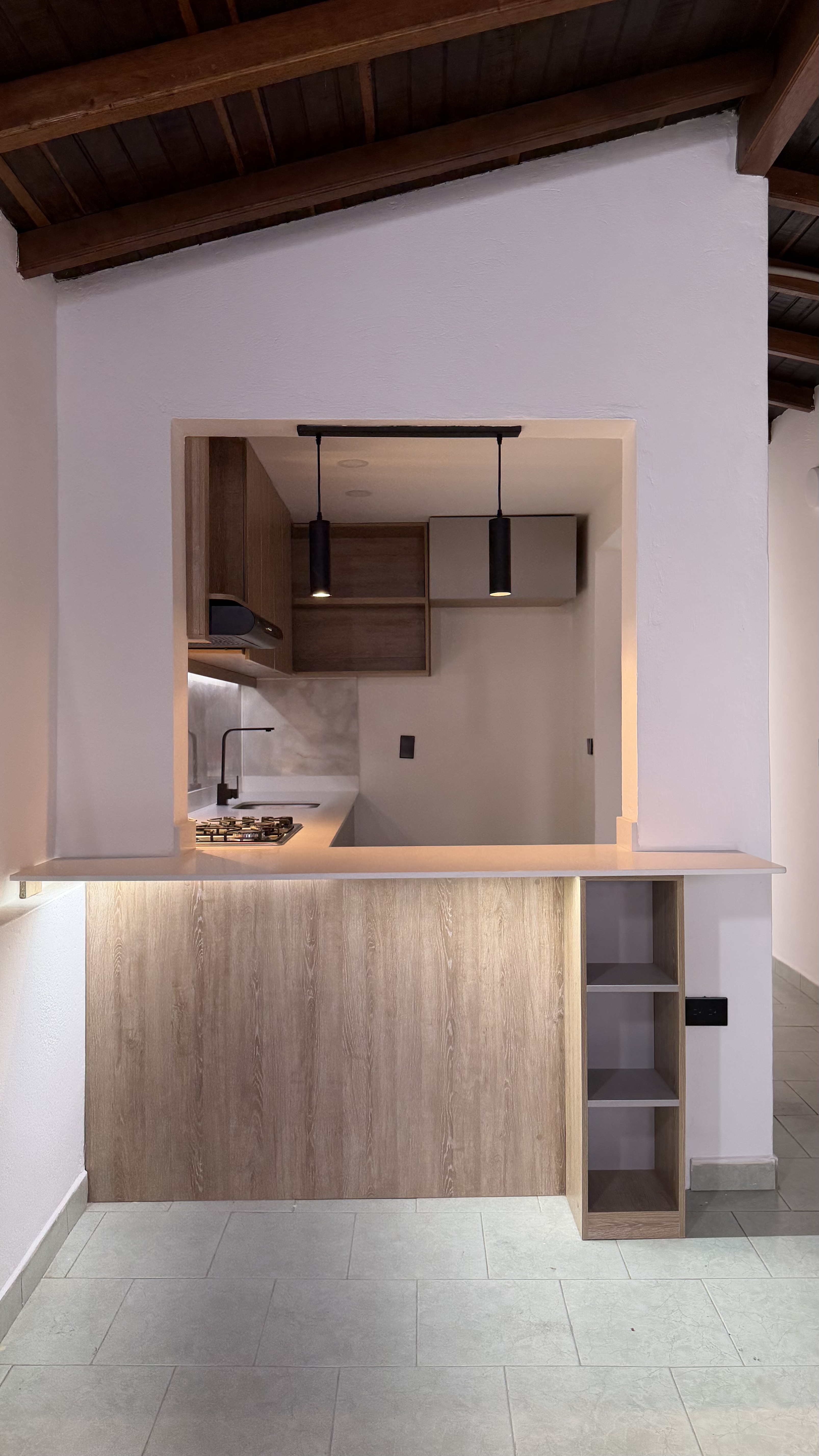 Apartamento en venta en La Milagrosa, Medellín · foto 3 de 21