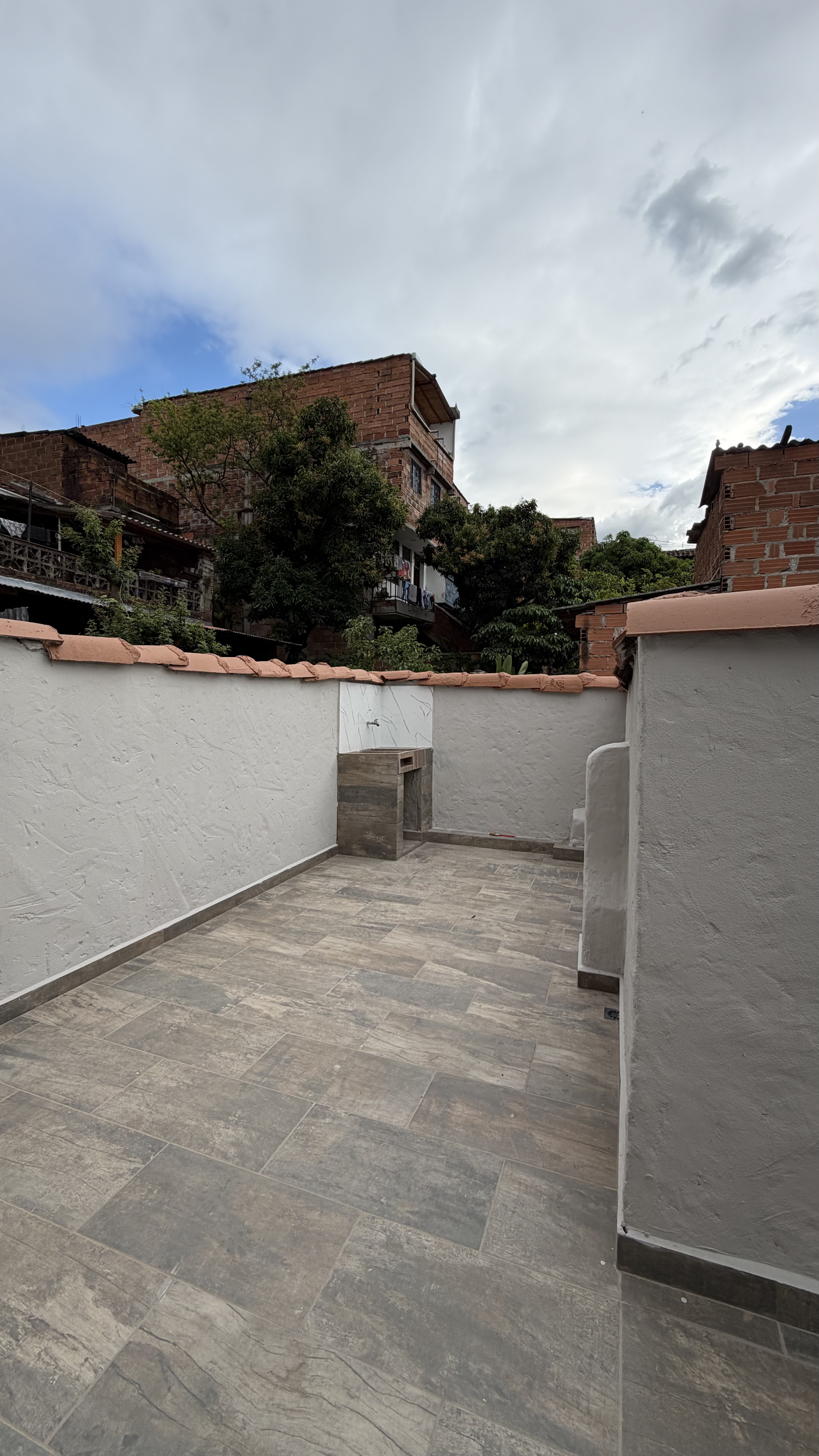 Apartamento en venta en La Milagrosa, Medellín · foto 16 de 21
