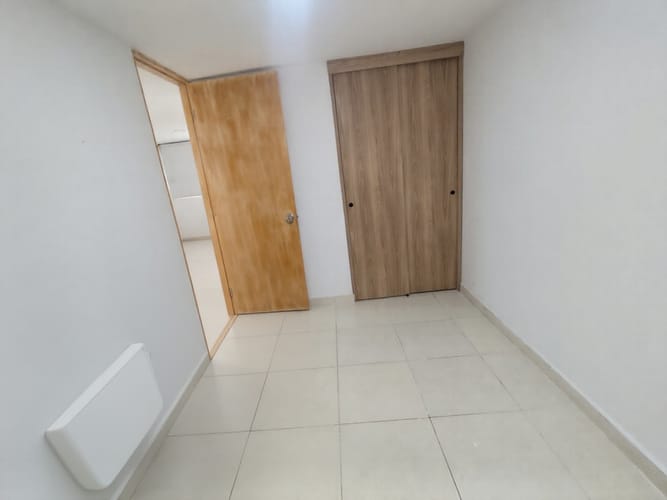 Casa de 4 alcobas en venta en San Martin, Bello, 65 m² · foto 6 de 16