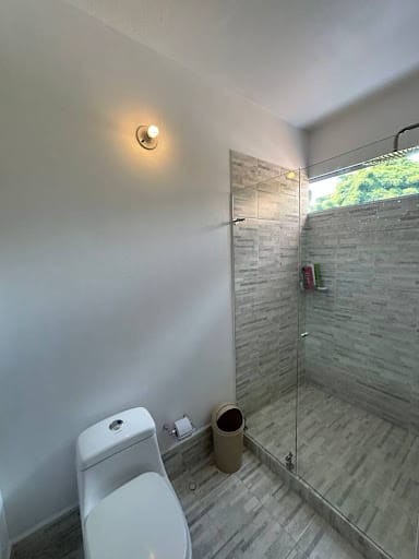 Casa de 6 alcobas en venta en Guarne, 400 m² · foto 14 de 17
