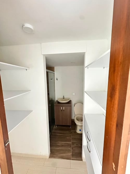 Apartamento de 3 alcobas en venta en El Porvenir, Rionegro, 58 m² · foto 8 de 9