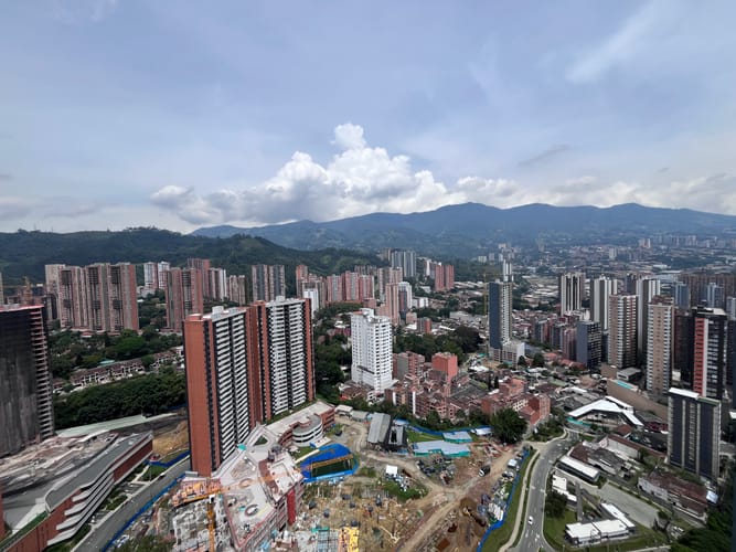 Apartamento de 3 alcobas en venta en Las Lomitas, Sabaneta, 67 m² · foto 7 de 15