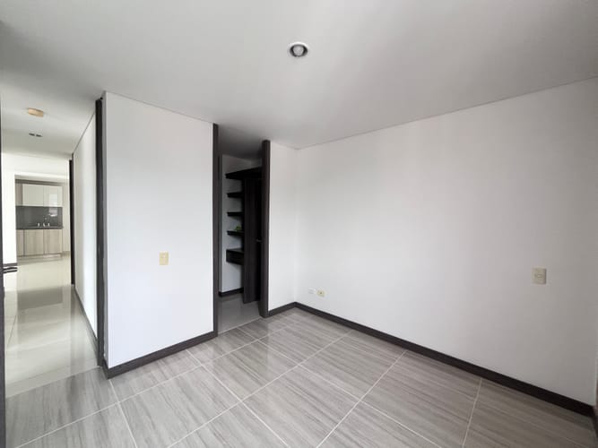 Apartamento de 3 alcobas en venta en Las Lomitas, Sabaneta, 67 m² · foto 12 de 15