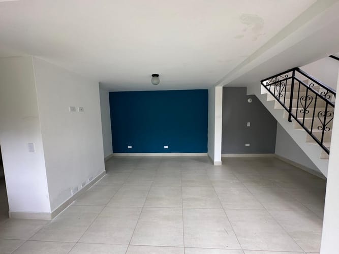 Casa de 3 alcobas en venta en El Porvenir, Rionegro, 381 m² · foto 10 de 20