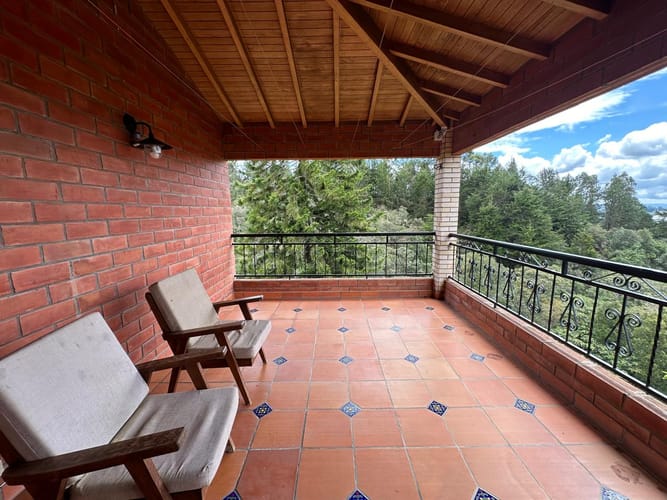 Casa de 3 alcobas en venta en El Porvenir, Rionegro, 381 m² · foto 15 de 20