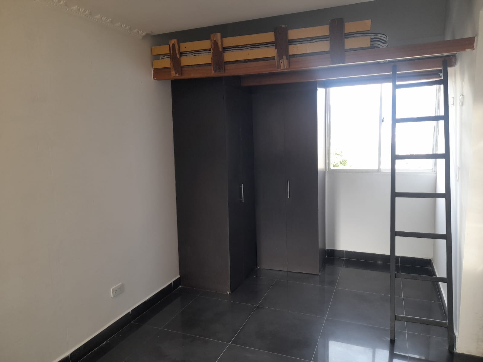 Apartamento en venta en Ditaires, Itagüí · foto 5 de 8