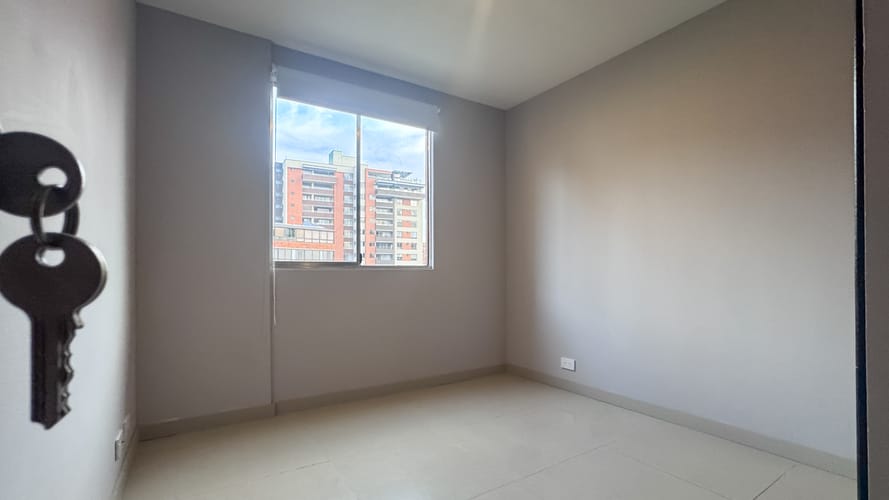Apartamento de 3 alcobas en arriendo en Lalinde, Medellín, 103 m² · foto 10 de 18