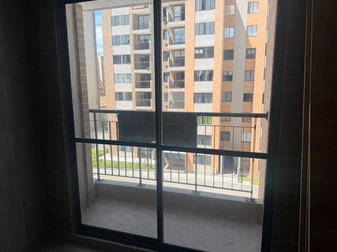 Apartamento de 2 alcobas en venta en La Macarena, Rionegro, 49 m² · foto 6 de 11
