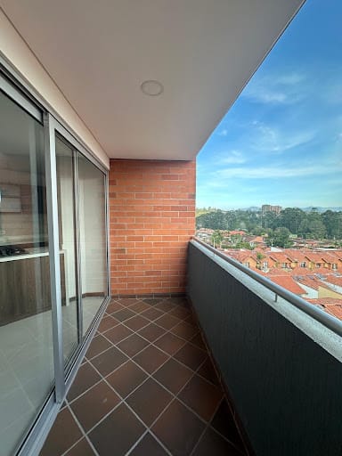 Apartamento de 2 alcobas en venta en El Porvenir, Rionegro, 81 m² · foto 5 de 14